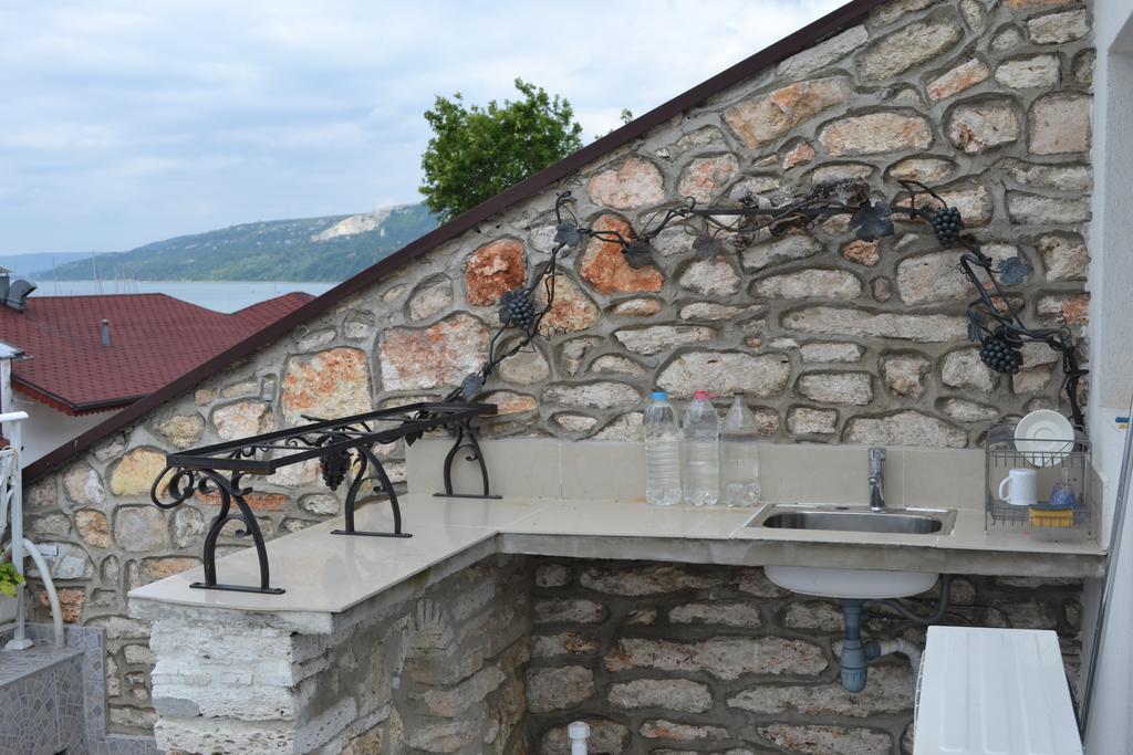 Family Hotel Magnolia Балчик Экстерьер фото